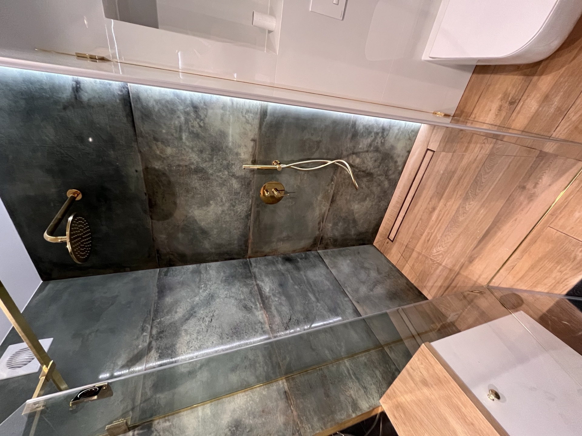 Profesjonalne remonty - firma do remontu Zielona Góra APPLI INVEST